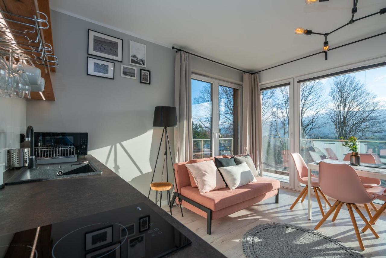 Rentplanet - Apartamenty Izerska シクラルスカ・ポレンバ エクステリア 写真